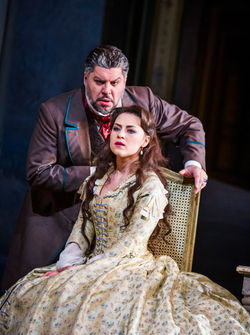 La_Traviata-796_LUCA_SALSI_AS_GIORGIO_GERMONT,_VENERA_GIMADIEVA_AS_VIOLETTA_VALEフヽY_ツゥ_ROH._PHOTOGRA
