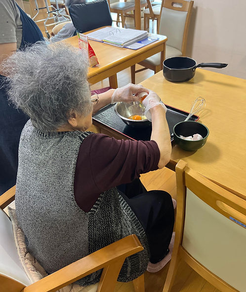 料理する利用者