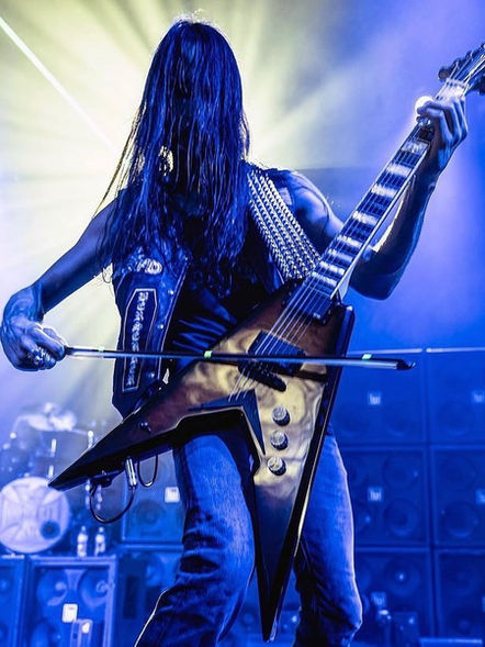Death Grip Straps, Dario Lorina, Black Label Society, Guitar Straps, Death Grip Academy, Photo by Maurice Nunez