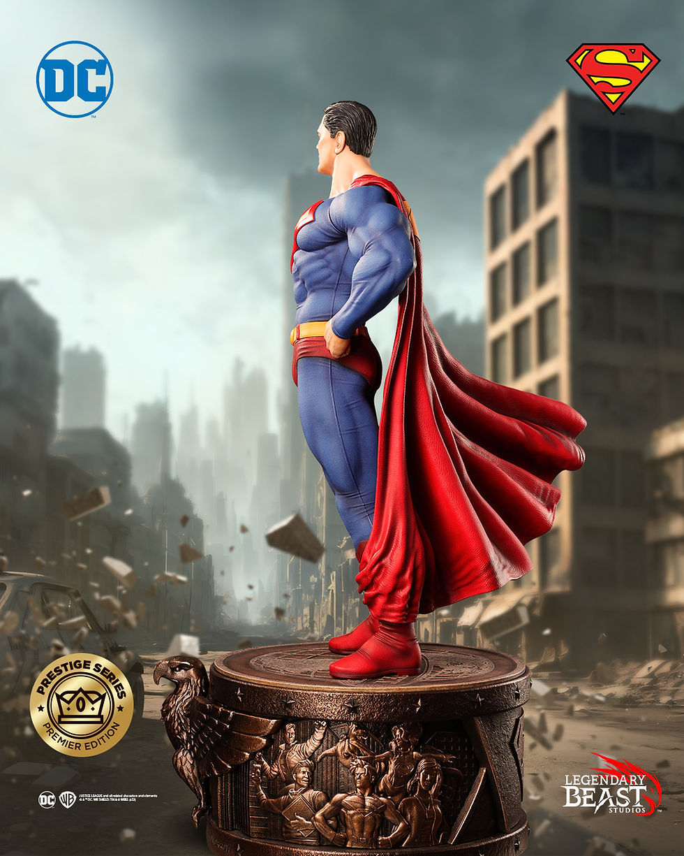 Thumbnail: SUPERMAN DARK BLUE SUIT PREMIER IN HOPE PORTRAIT