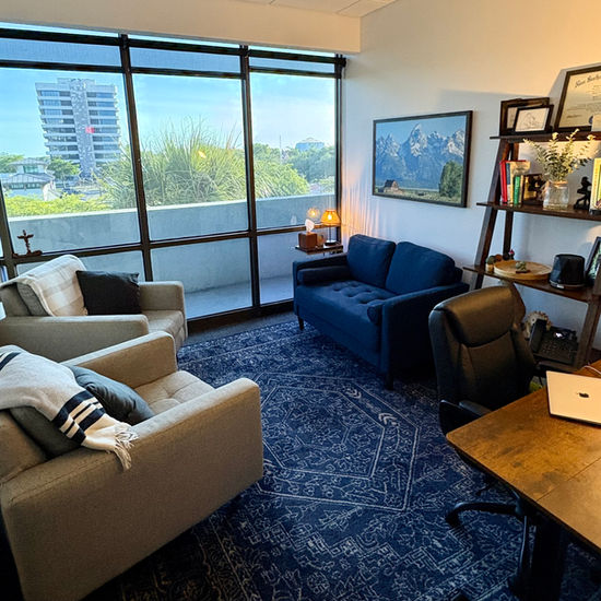 Therapist and psychiatric provider office at Novaluna Mental Health, designed for confidential mental health sessions in a calm, professional, and supportive setting.