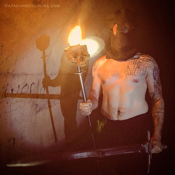 Thumbnail: Human Skull Torch