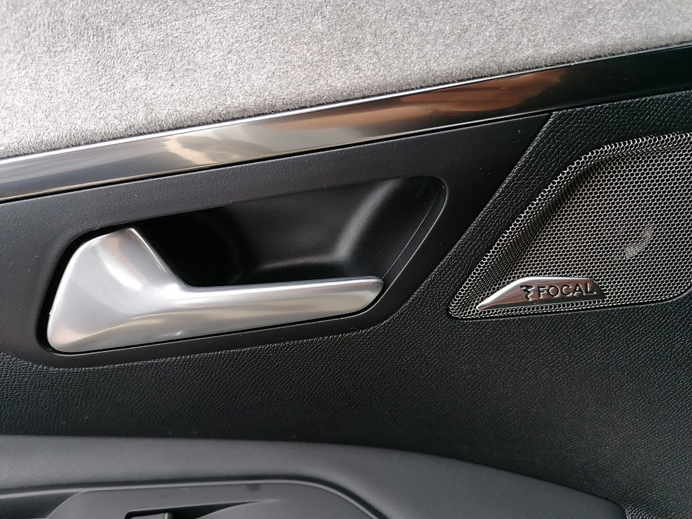 Miniatura: PEUGEOT 3008 GT EAT-8