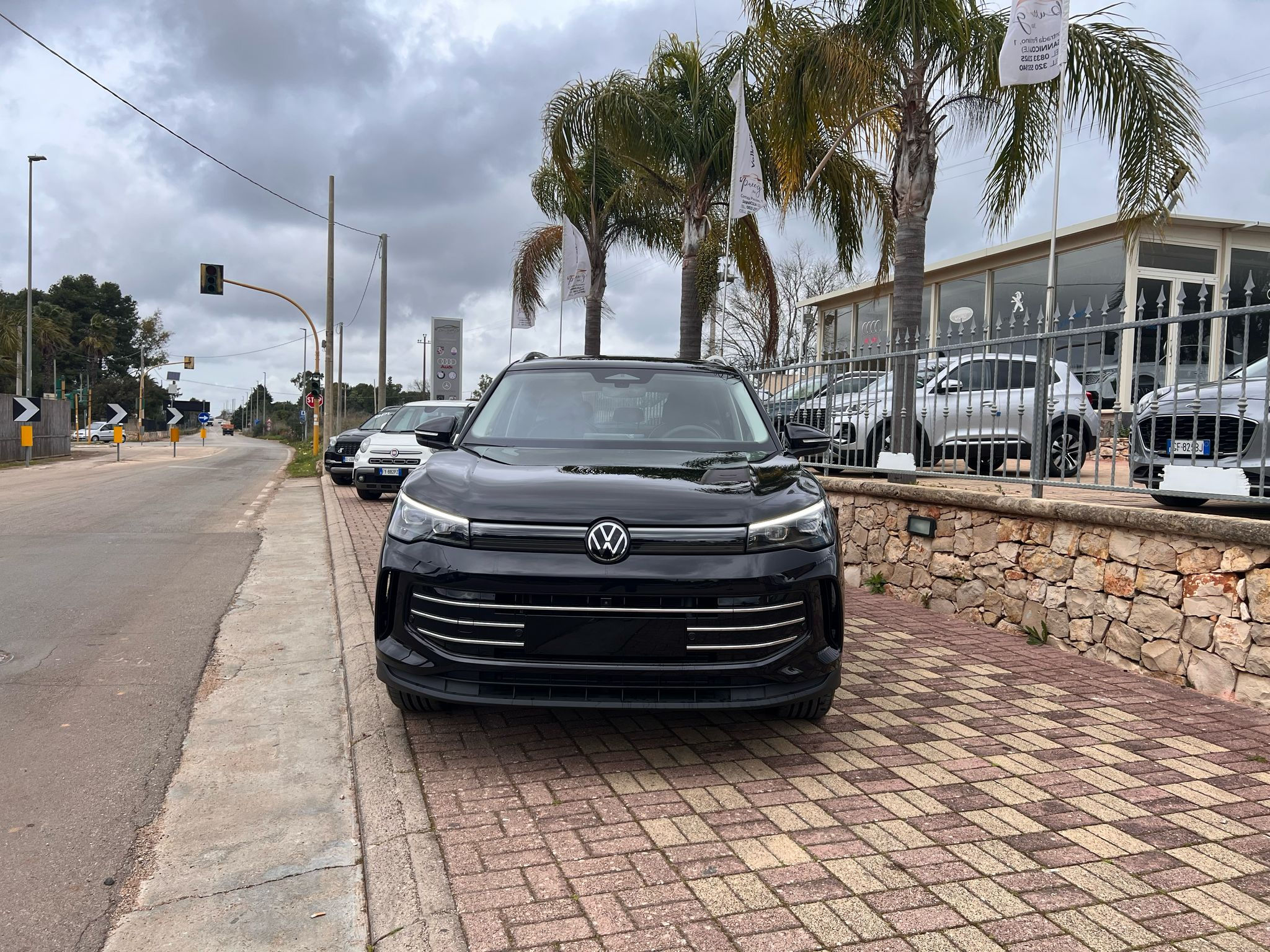 NEW VOLKSWAGEN TIGUAN ELEGANCE