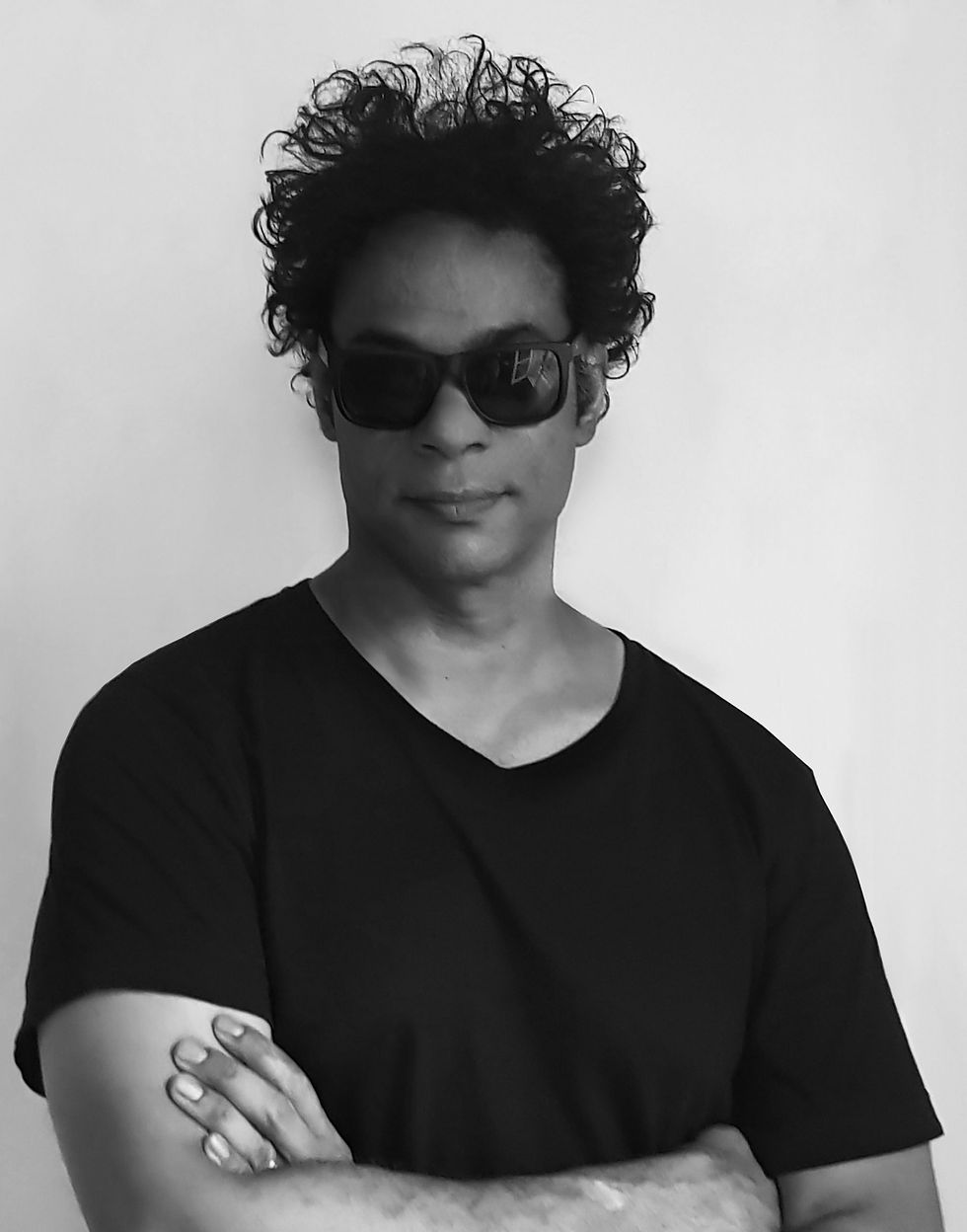 Portrait-Emo-de-Medeiros_2019--scaled_edited.jpg
