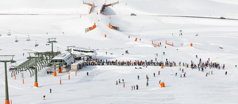 El Top 5 de estaciones de esquí mejor valoradas por los españoles esta temporada