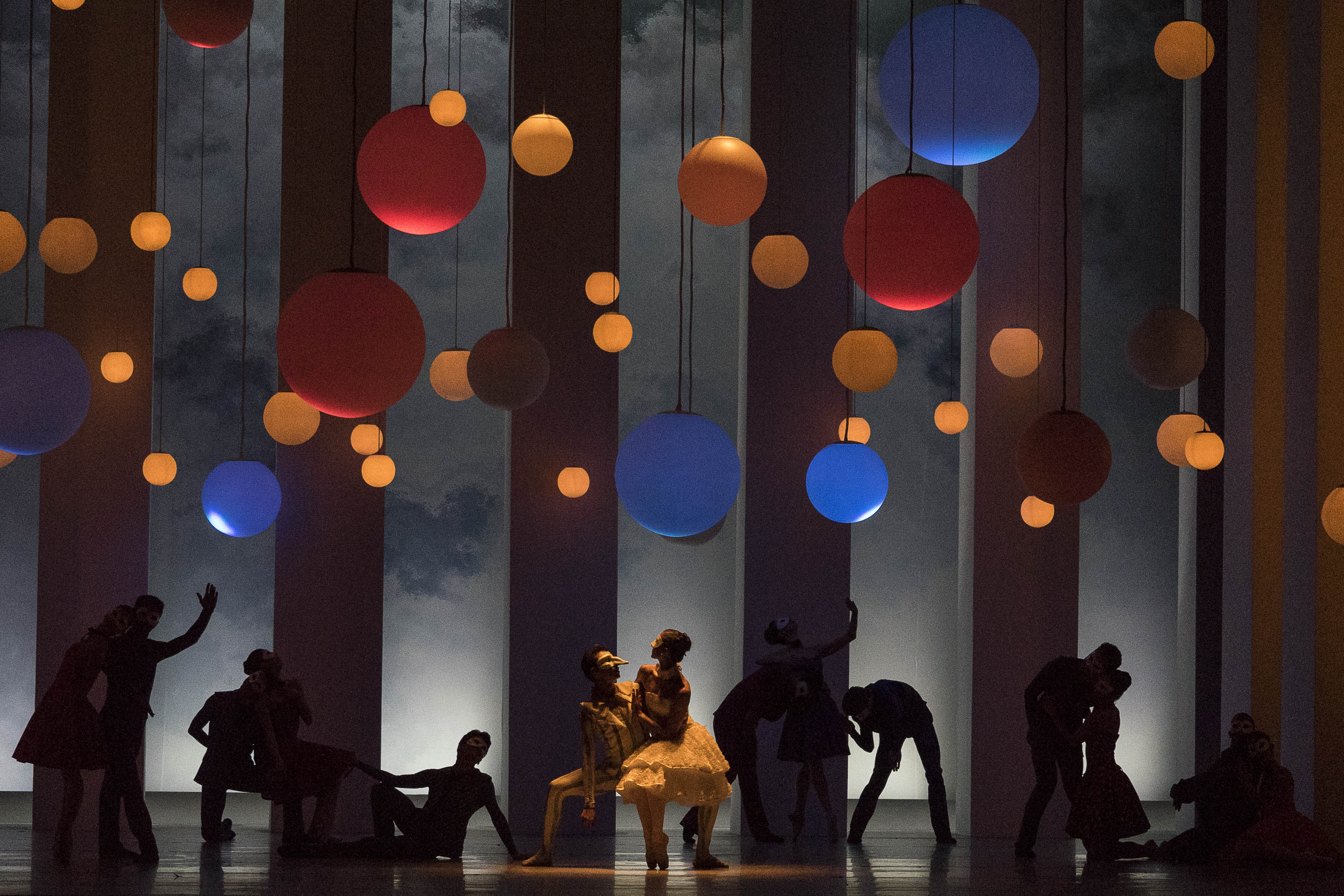 2017-08-17_Pulcinella-e-Arlecchino_Heloisa-Bortz_Theatro-São-Pedro_414_press
