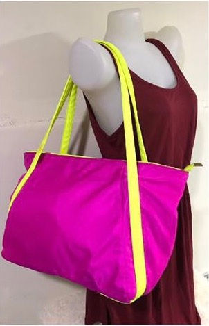 Thumbnail: Hongkong Bag (003)