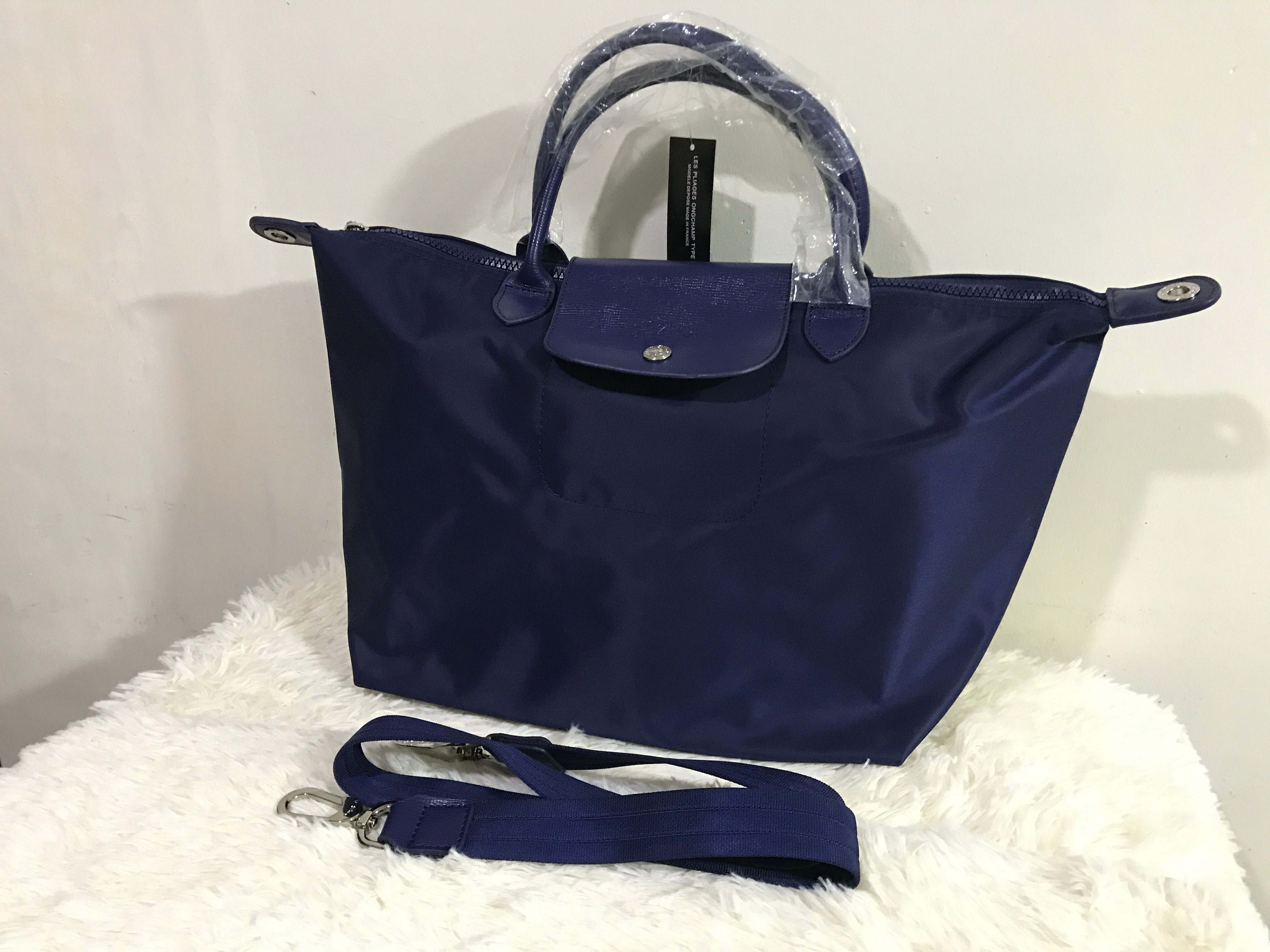 Longchamp Medium Tote Bag (Dark Blue)