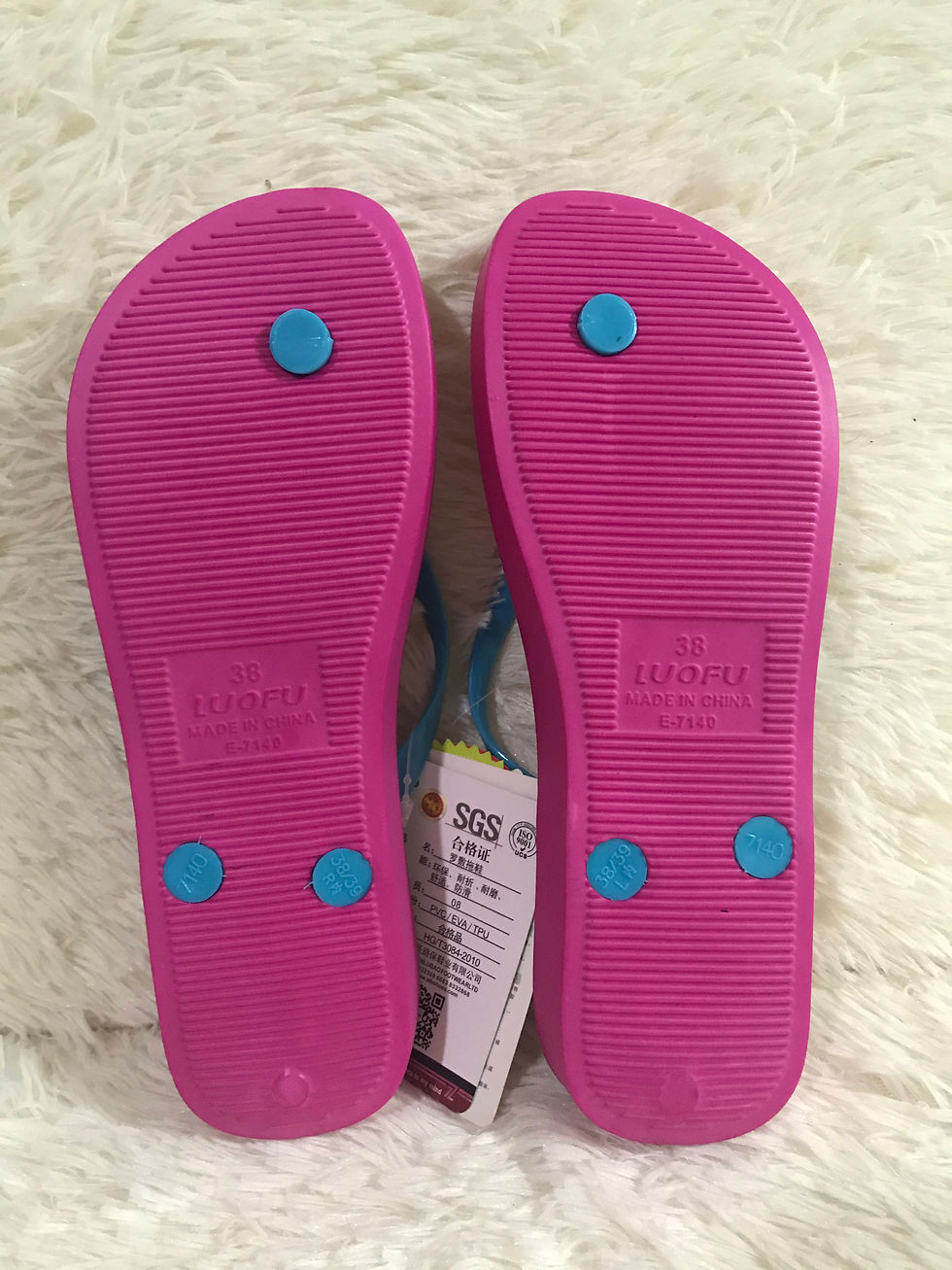 Thumbnail: Luofu Slippers (Pink)
