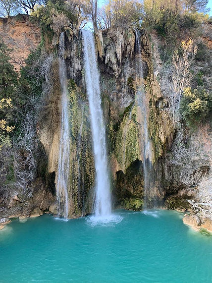 Sillans la Cascade