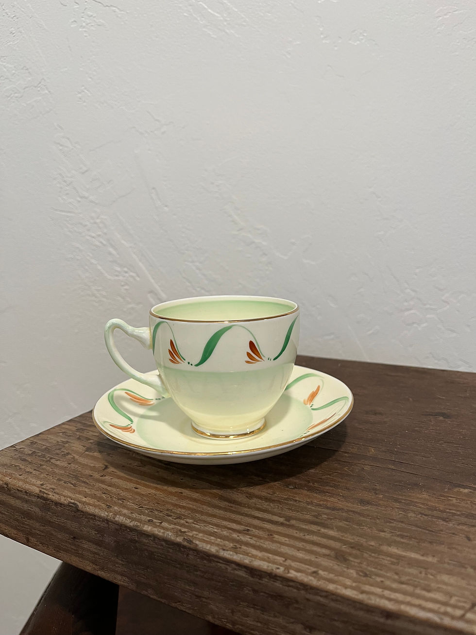 Vintage Art Deco Teacup and Saucer
