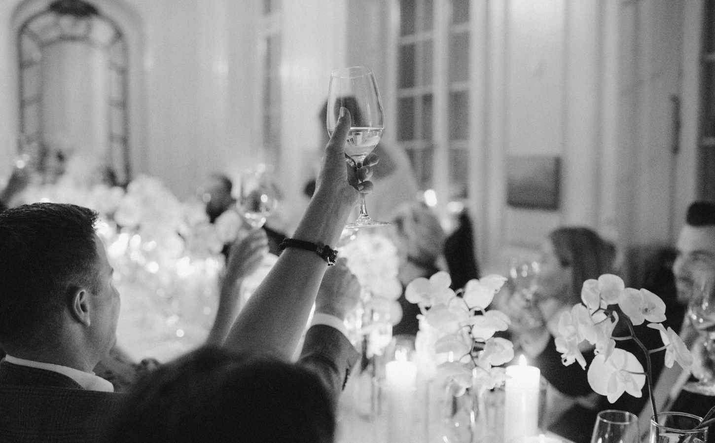 Foto 7: Foto 6: Hochzeit am Bellevue Place und Lorenzini Bern Schweiz mit eleganter Orchideen- und Kerzendekoration, entworfen von Gaea Design, Eventfloristik & Hochzeitsplaner, Schweiz