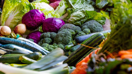 SCORing locally produced food for public institutions