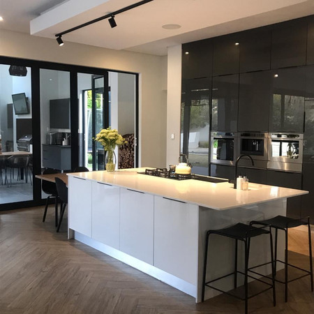 Contemporary kitchen