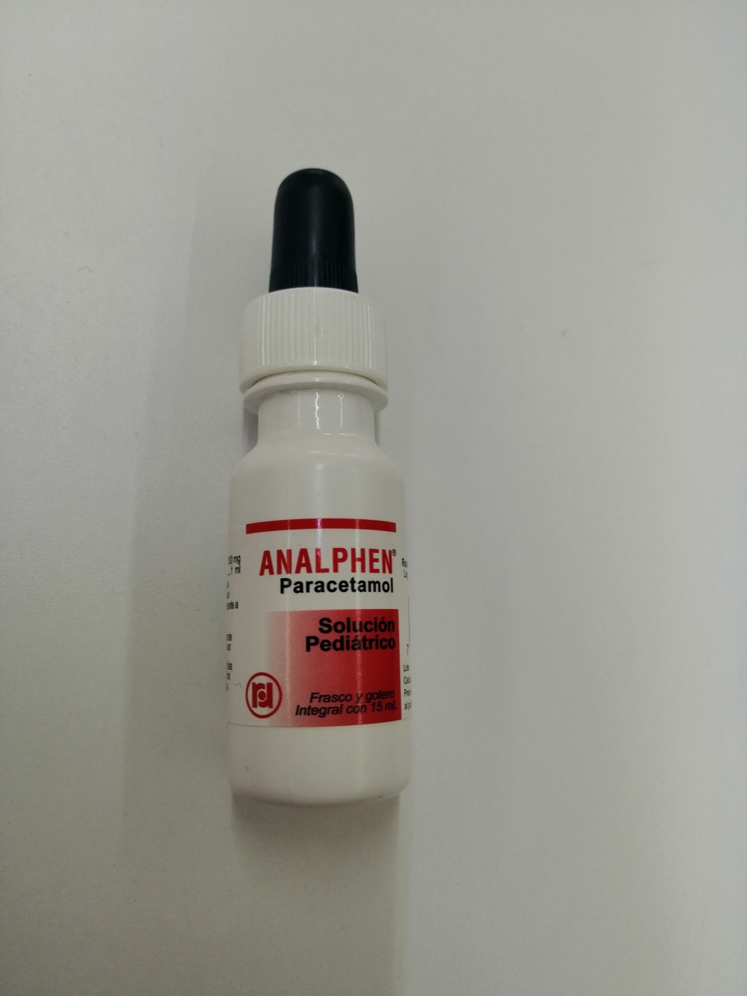 Paracetamol 100 mg / 15 mL