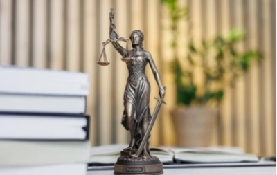 Constitutional Motility