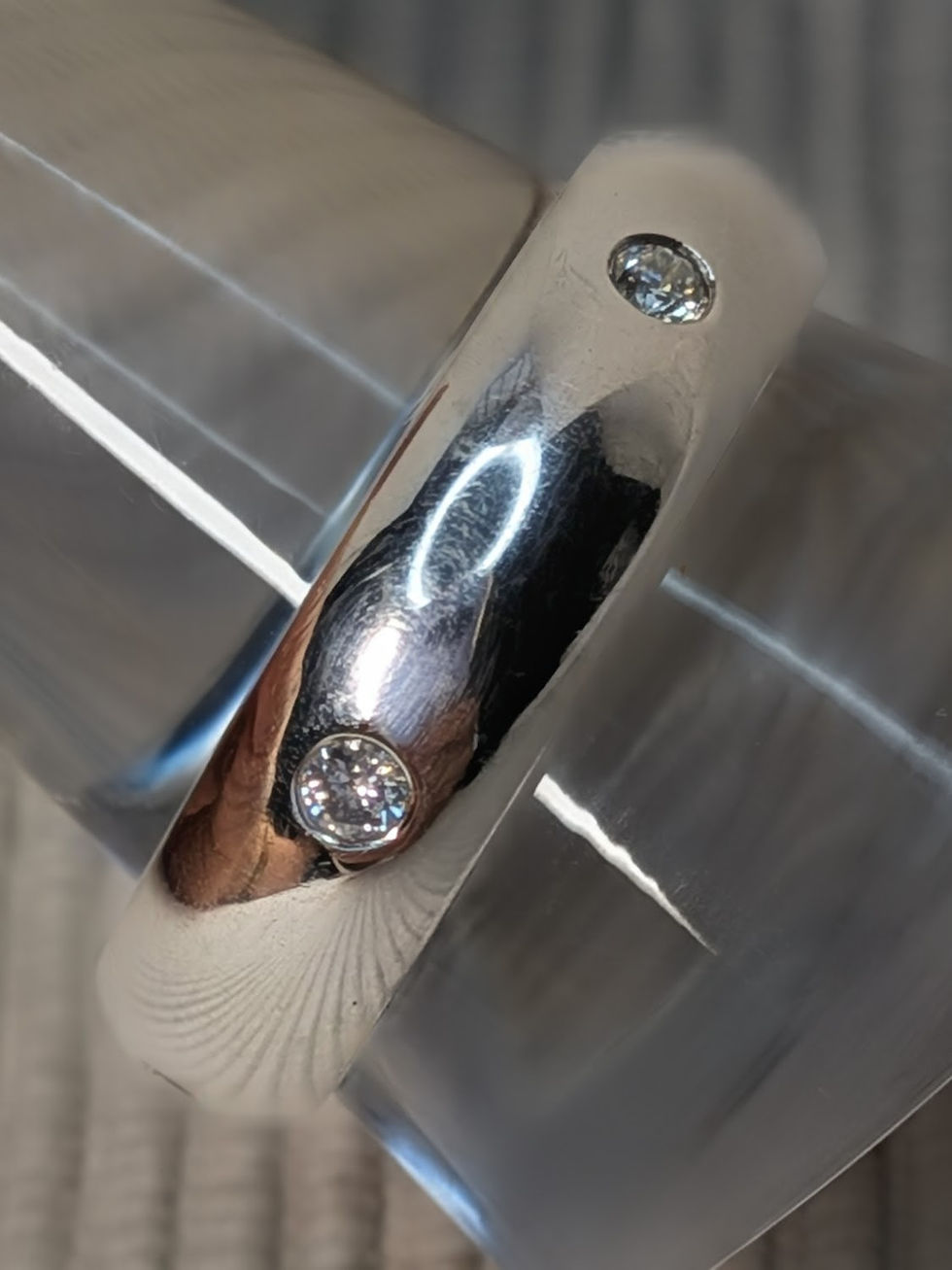 Thumbnail: Solid 9ct White  Gold Six Diamond Band