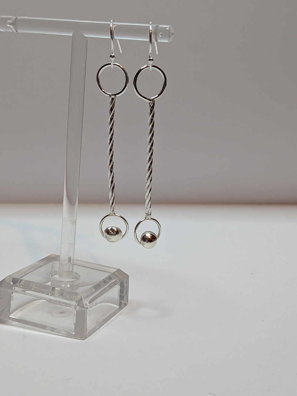 Thumbnail: Solid silver Pendulum Twist Earrings 