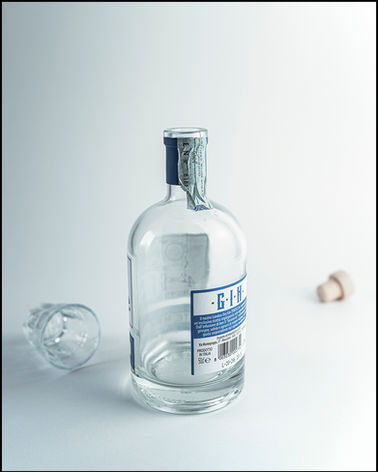 Gin - still life photography - Manon Azar - Florence