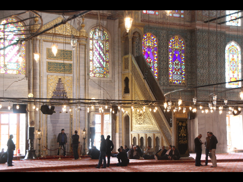 y2013100080istanbul.jpg