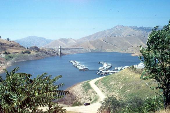 00080250lakekaweahy.jpg