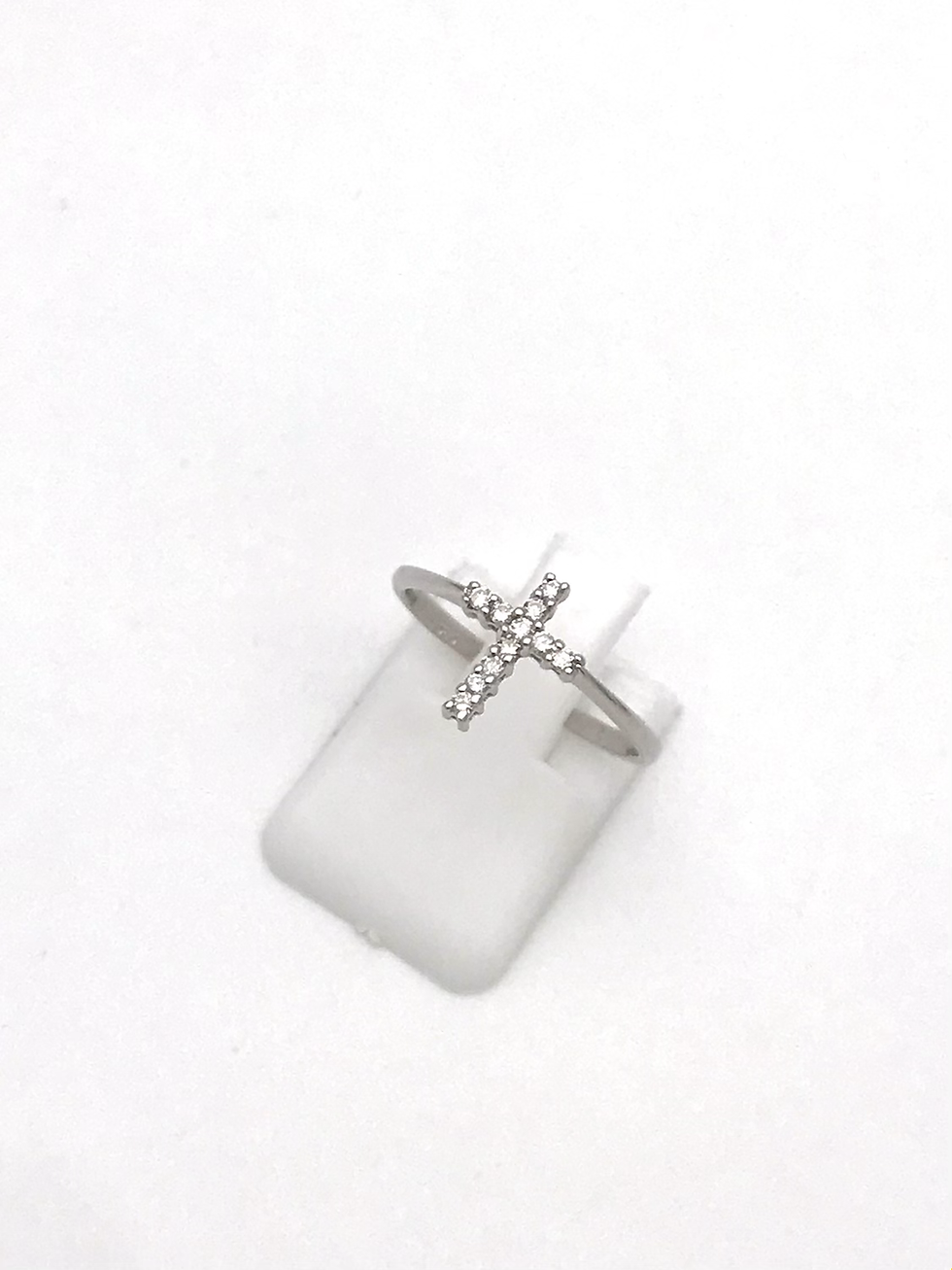 Thumbnail: 14kt White Gold .15pts Diamond Cross Ring