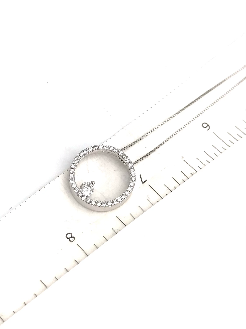 Thumbnail: 14kt White Gold .70ct(tw) Diamond Necklace 20”