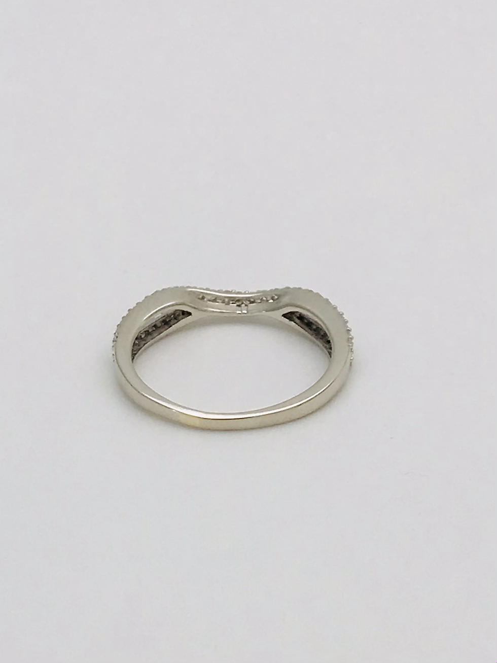 Thumbnail: 10kt WhiteGold .40pts(tw) Genuine Diamond Band