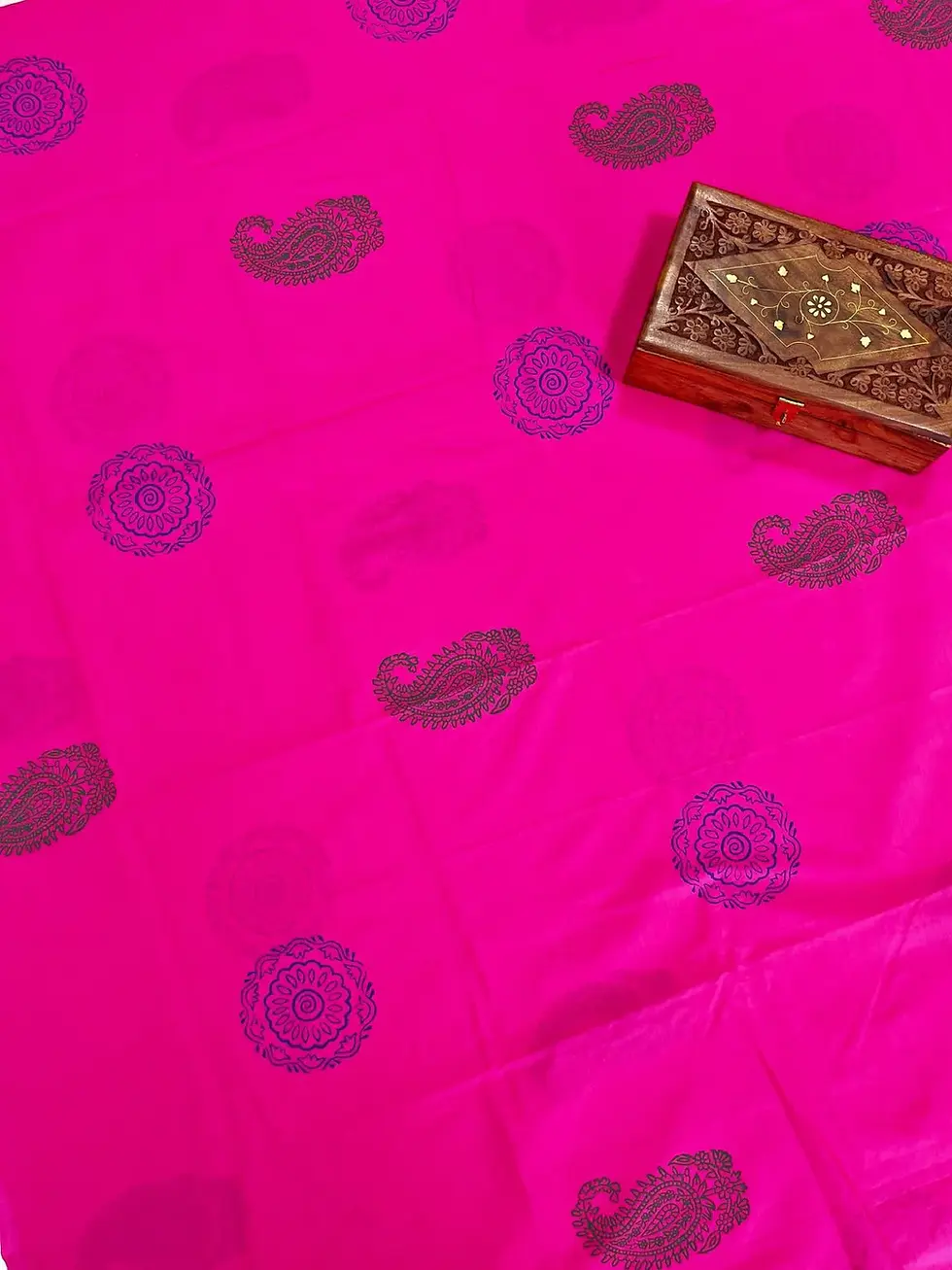 Thumbnail: Fuchsia Pink Jaipur Cotton Saree with Double Shade Motifs Tussel and Blouse design view