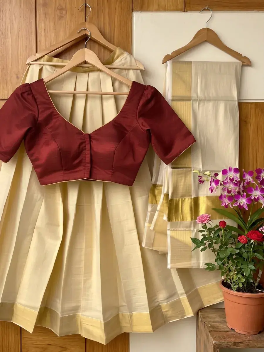 Traditional Kasavu Dhavani with Maroon Blouse main view