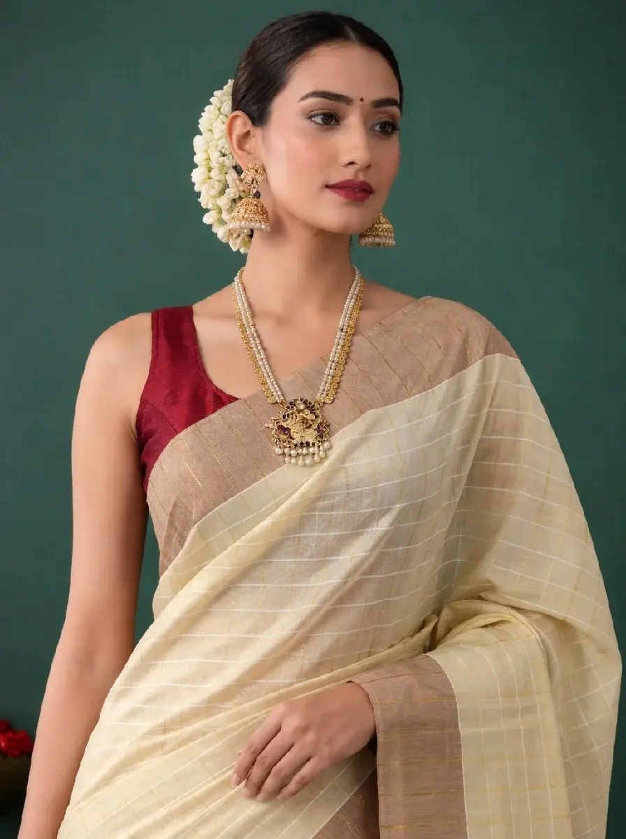 Thumbnail: Maroon Block Tussel Tissue Kasavu Saree