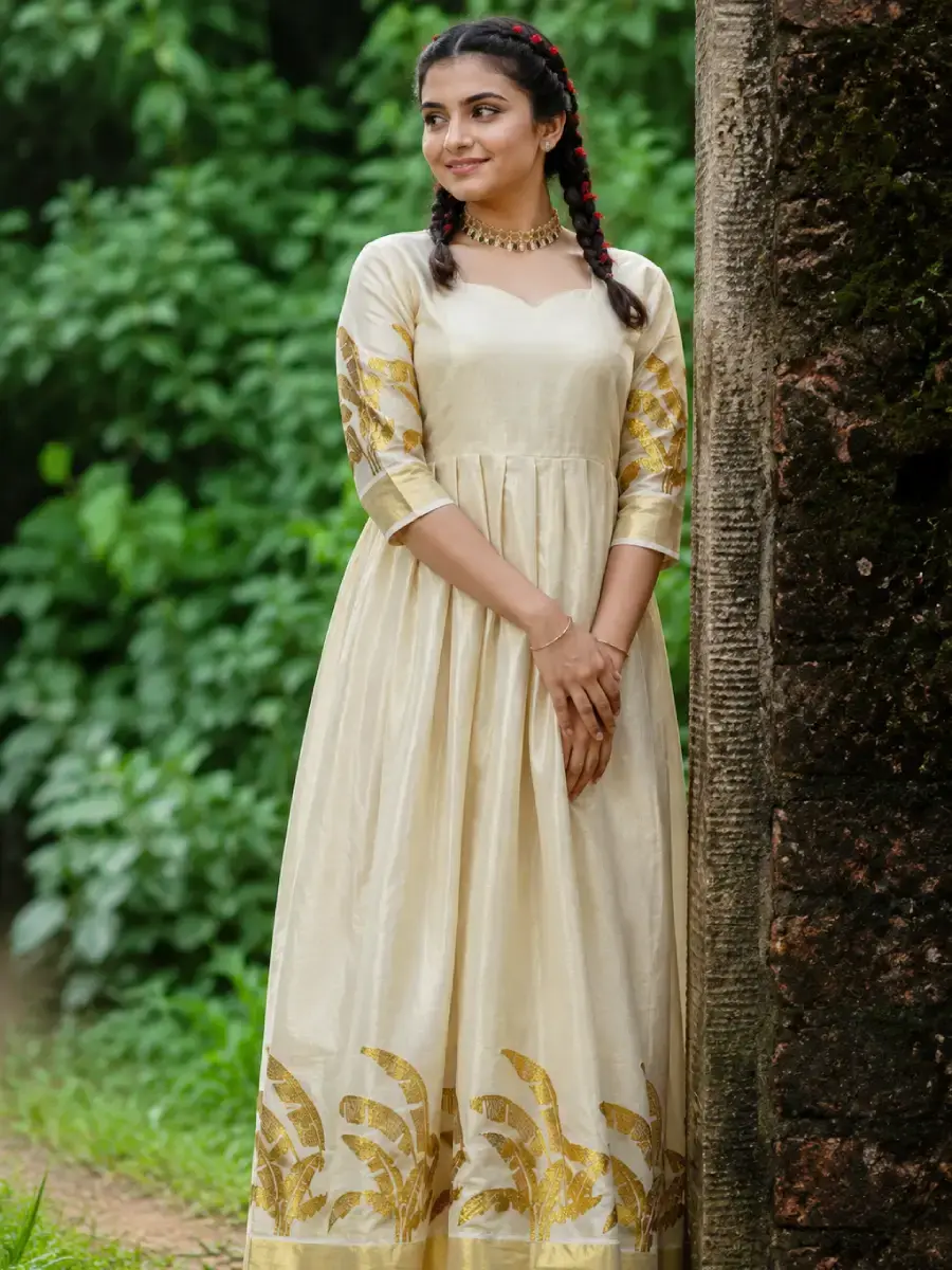 Thumbnail: Golden Feather Embroidery Kasavu Tissue Anarkali Kurti