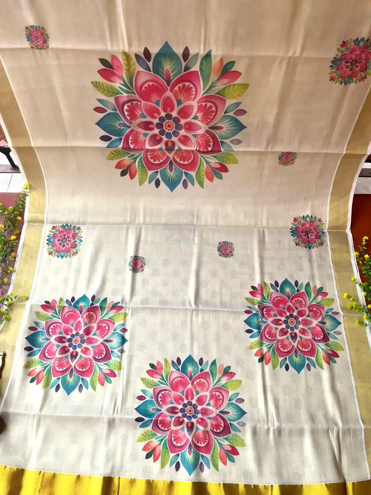 Pookalam Designer Tissue Onam Saree with Blouse main view