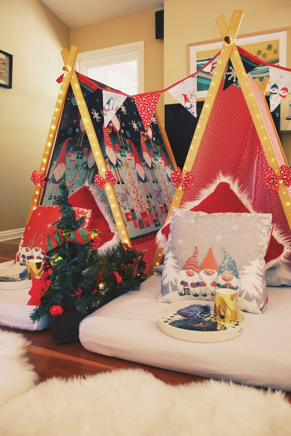 Thumbnail: Gnome For The Holidays