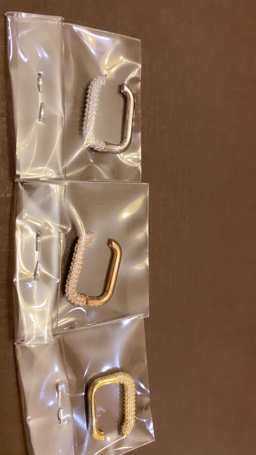 الصورة المصغرة: ايركف مستطيل (السعر للحبة) توجد الوان-Earcuff