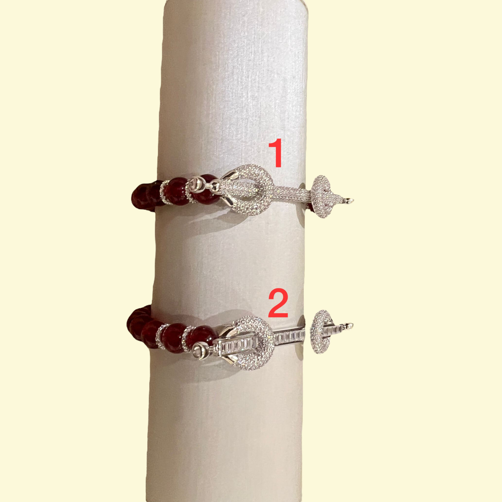 اسوارة خرز (عنابي) (اضغط على الصورة لتكبيرها)