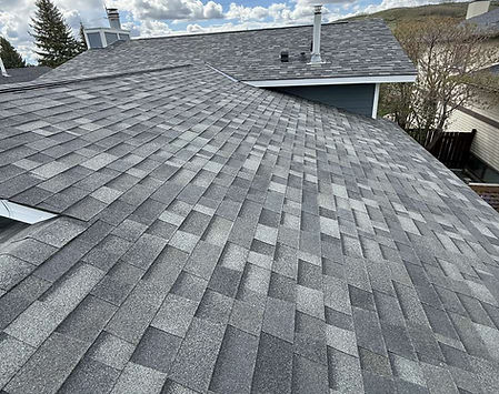 sq-blue-grey-shingle-roof-calgary.jpg