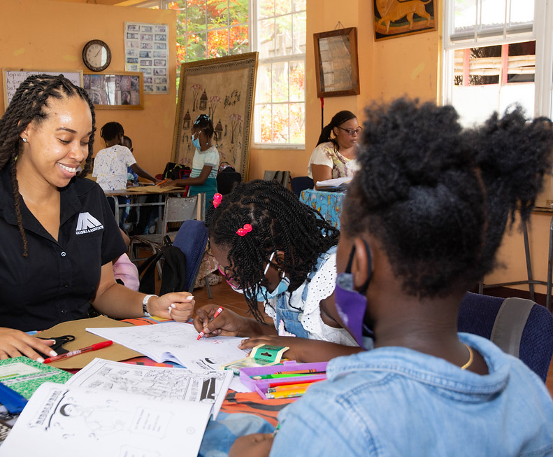 Amashika Lorne in a workshop with children