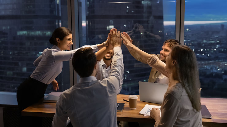 La Inteligencia Emocional, se refiere a la capacidad de reconocer, entender y gestionar adecuadamente las propias emociones, así como las de los demás. Te invitamos a participar de nuestro taller de Inteligencia Emocional. https://www.impactaconsultora.com/tallerinteligenciaemocionalonline