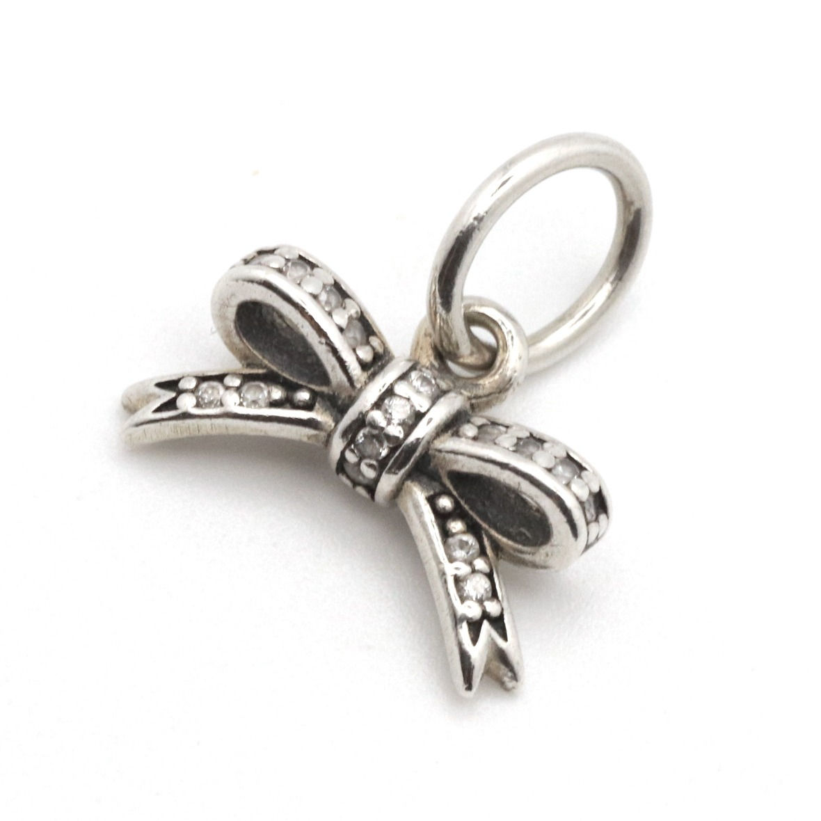 Pandora Sparkling Bow Charm
