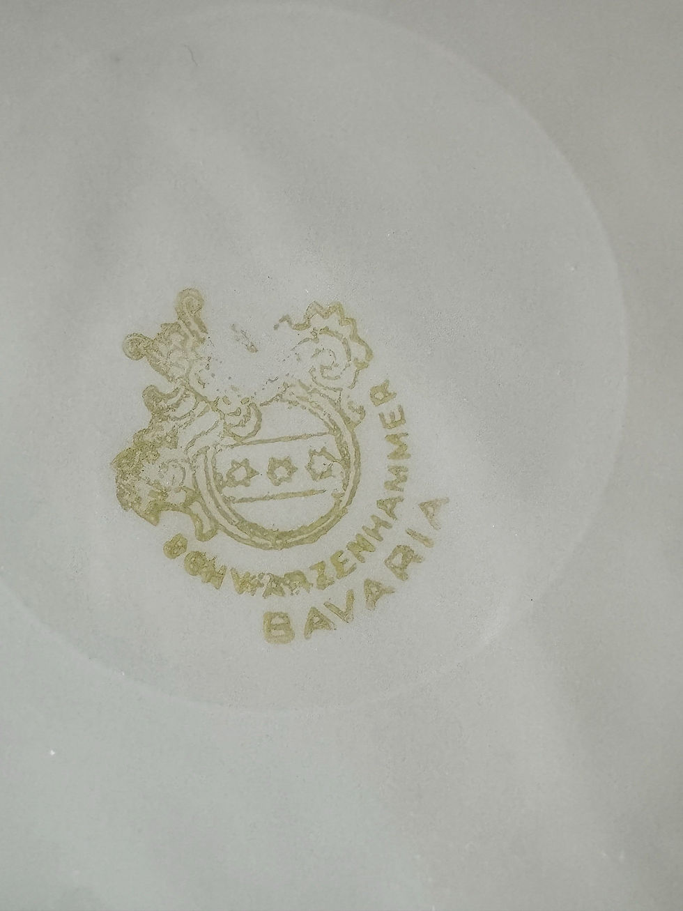 Thumbnail: Tea Cup and Small Plate Set / Schwarhammer Bavaria