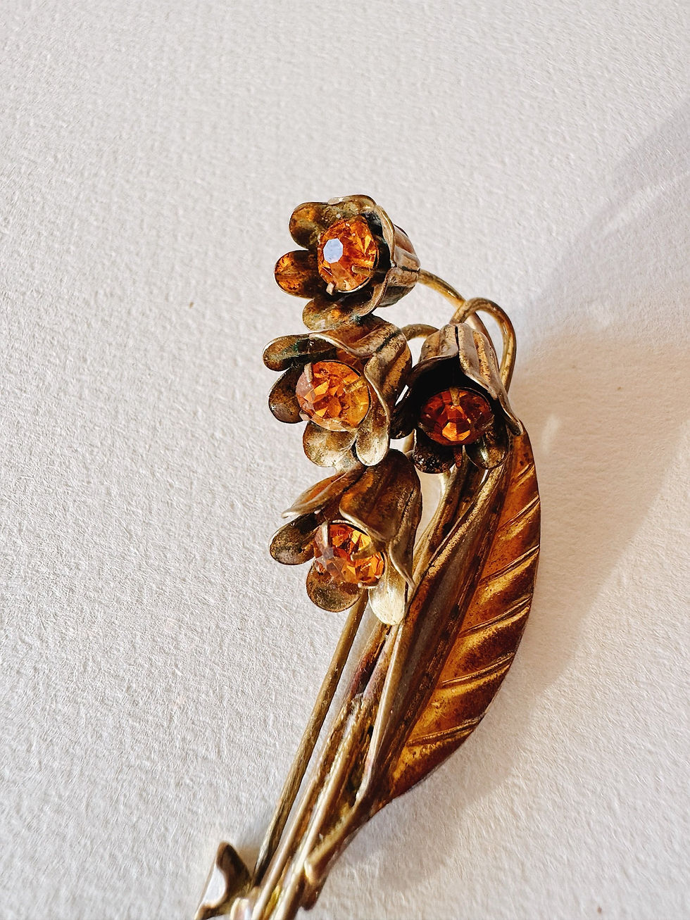 Thumbnail: Gold Toned Lily of the Valley Brooch - Maiglöckchen Brosche