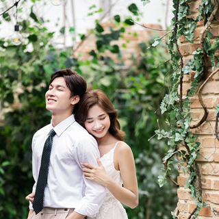 Ảnh cưới sân vườn ngoài trời