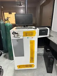 clean_laboratory_setup.webp