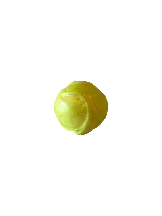 White chocolate truffle with salted pistachio and Cuban rum