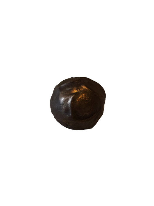 Truffle on white chocolate with Dor Blue cheese and apple