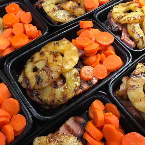 Nitrate-Free Ham Steak with grilled Pineapples & Side of Seasoned Carrots
