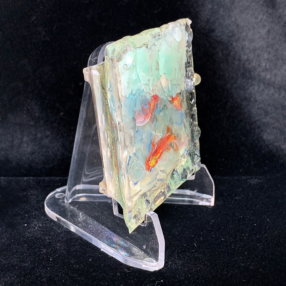Thumbnail: Resin Art -3 Fish with Overspill