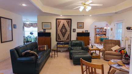 Living Room 1 (AEB) (2)